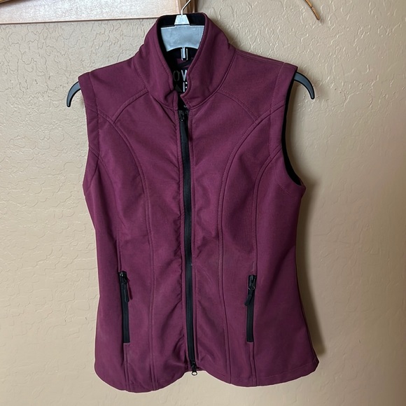 Women’s fleece lined vest - Picture 1 of 6